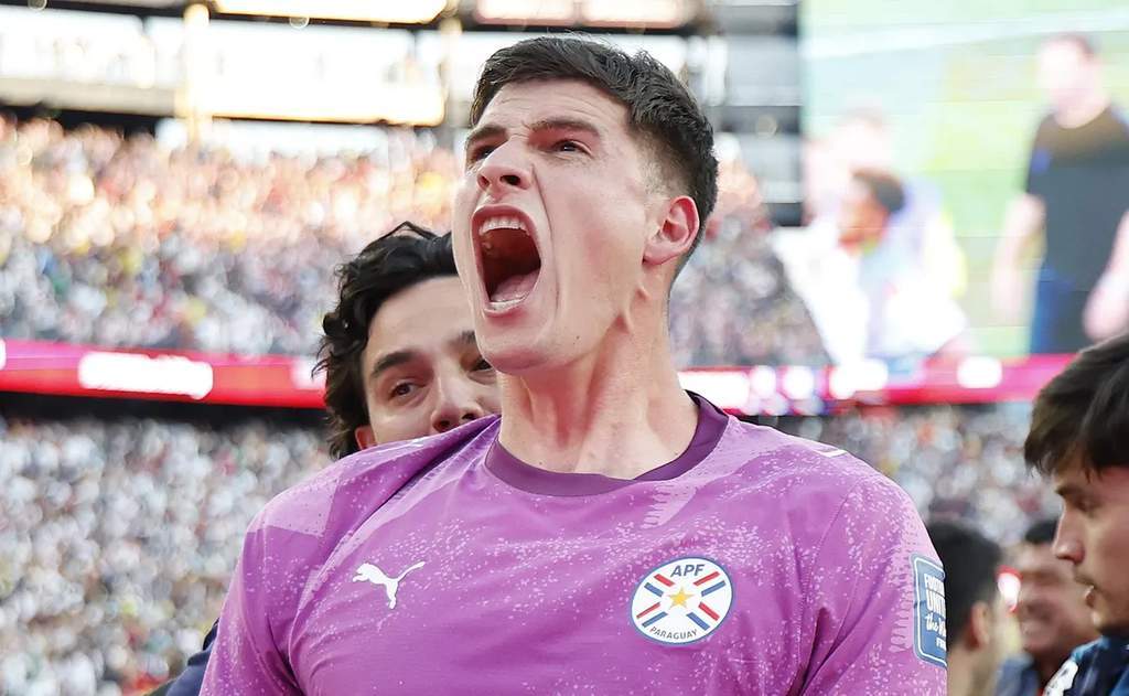 Sensation nach der WM Dieser Keeper soll zu Manchester United wechseln