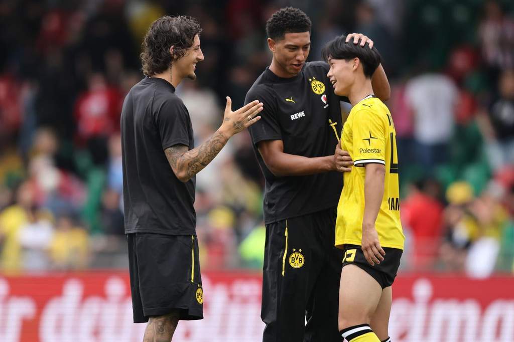 Takato Yamamoto von Borussia Dortmund im Spiel